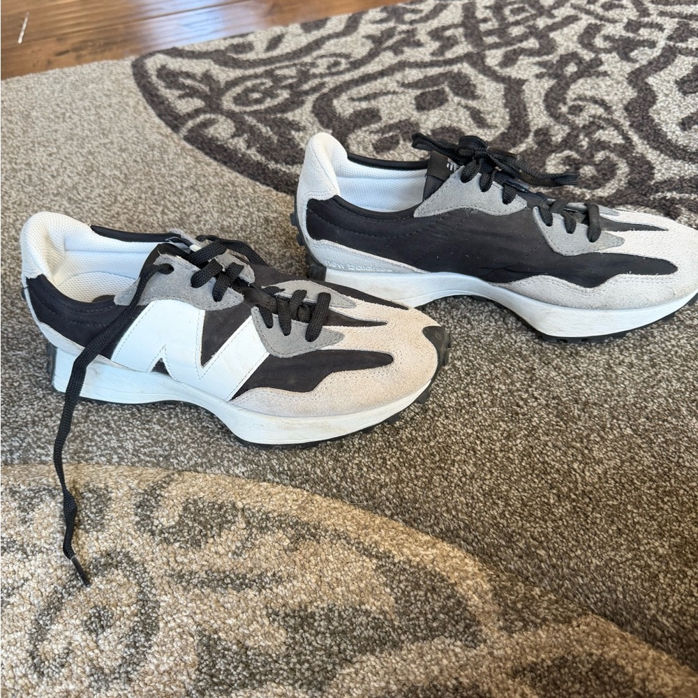New Balance Black and White Athletic Shoes